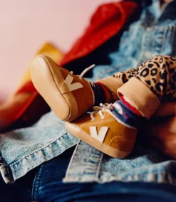 BABY FURED SUEDE CAMEL PIERRE><noscript><img width=