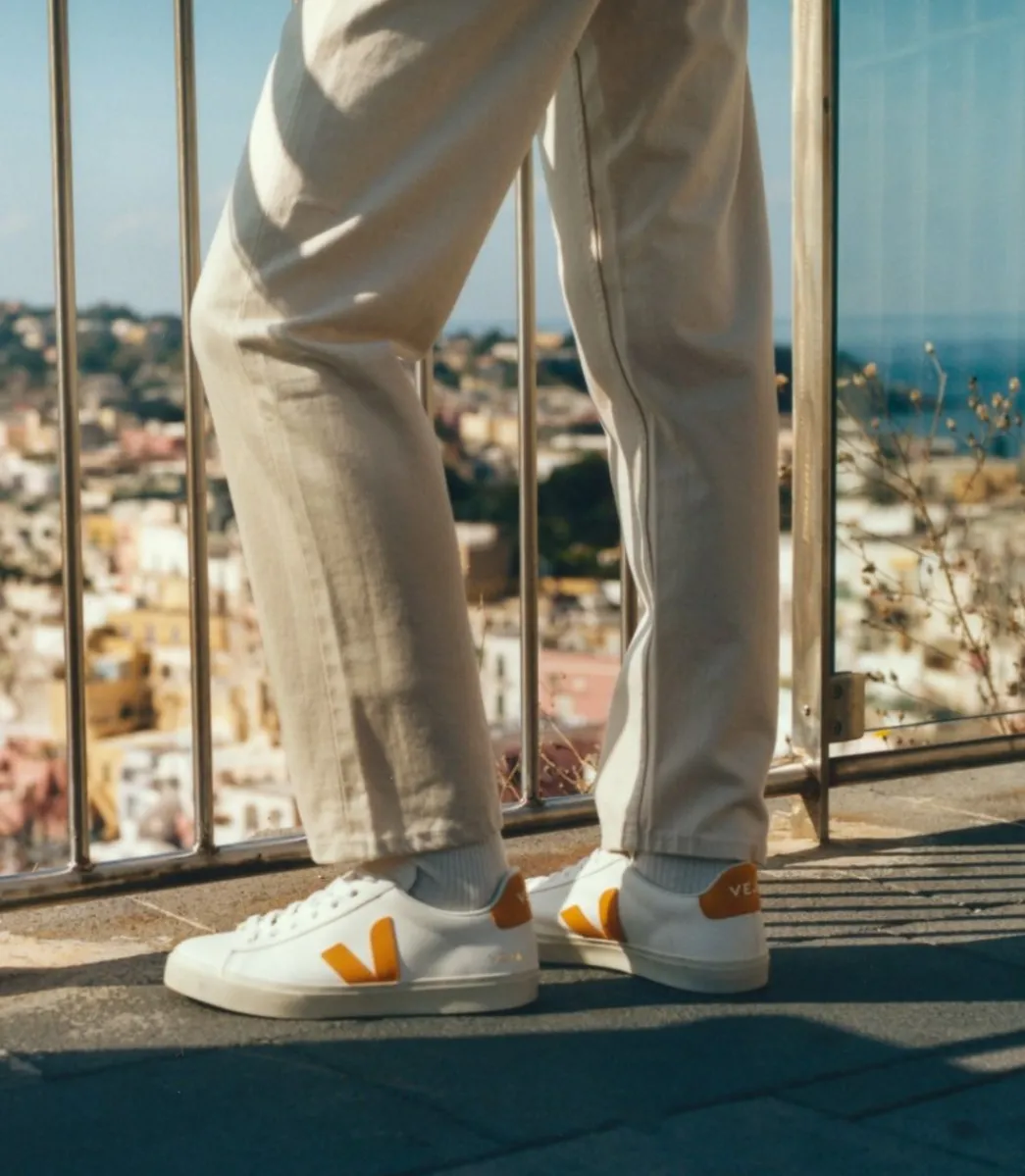 CAMPO LEATHER WHITE OURO>VEJA Fashion