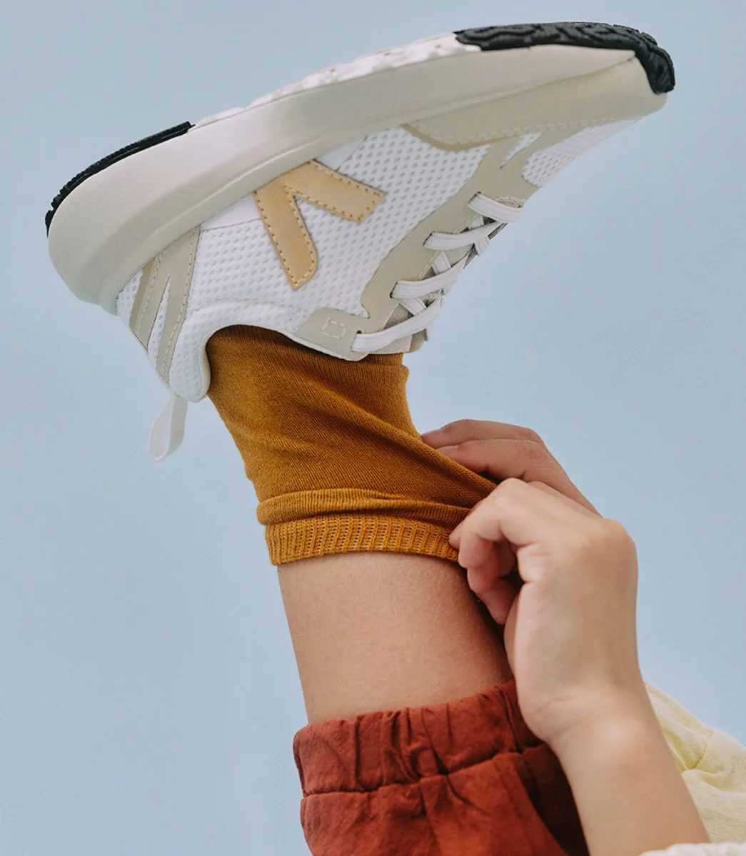 CANARY ELASTIC LACES ALVEOMESH WHITE PLATINE>VEJA Shop