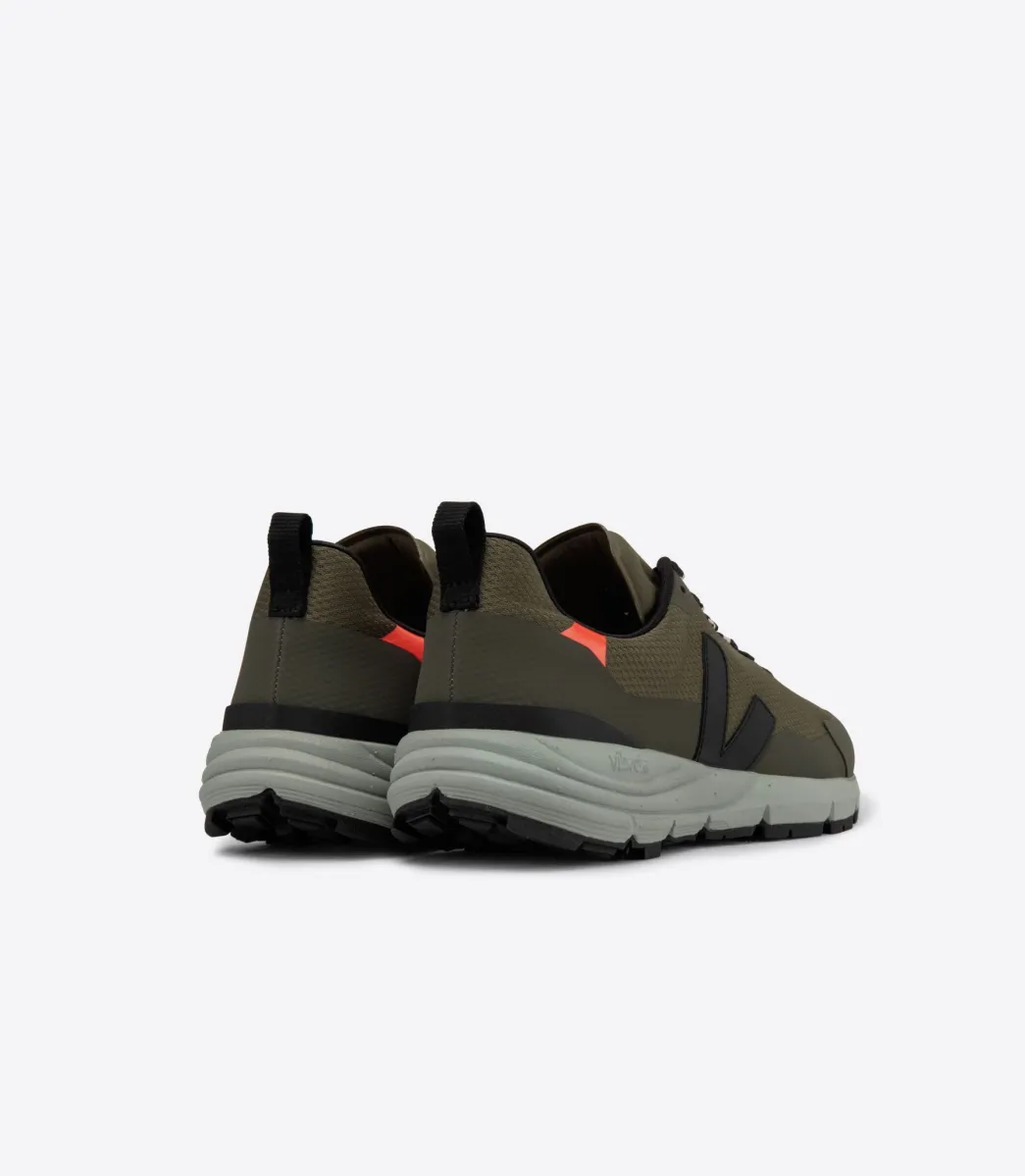 DEKKAN ALVEOMESH KAKI BLACK>VEJA New
