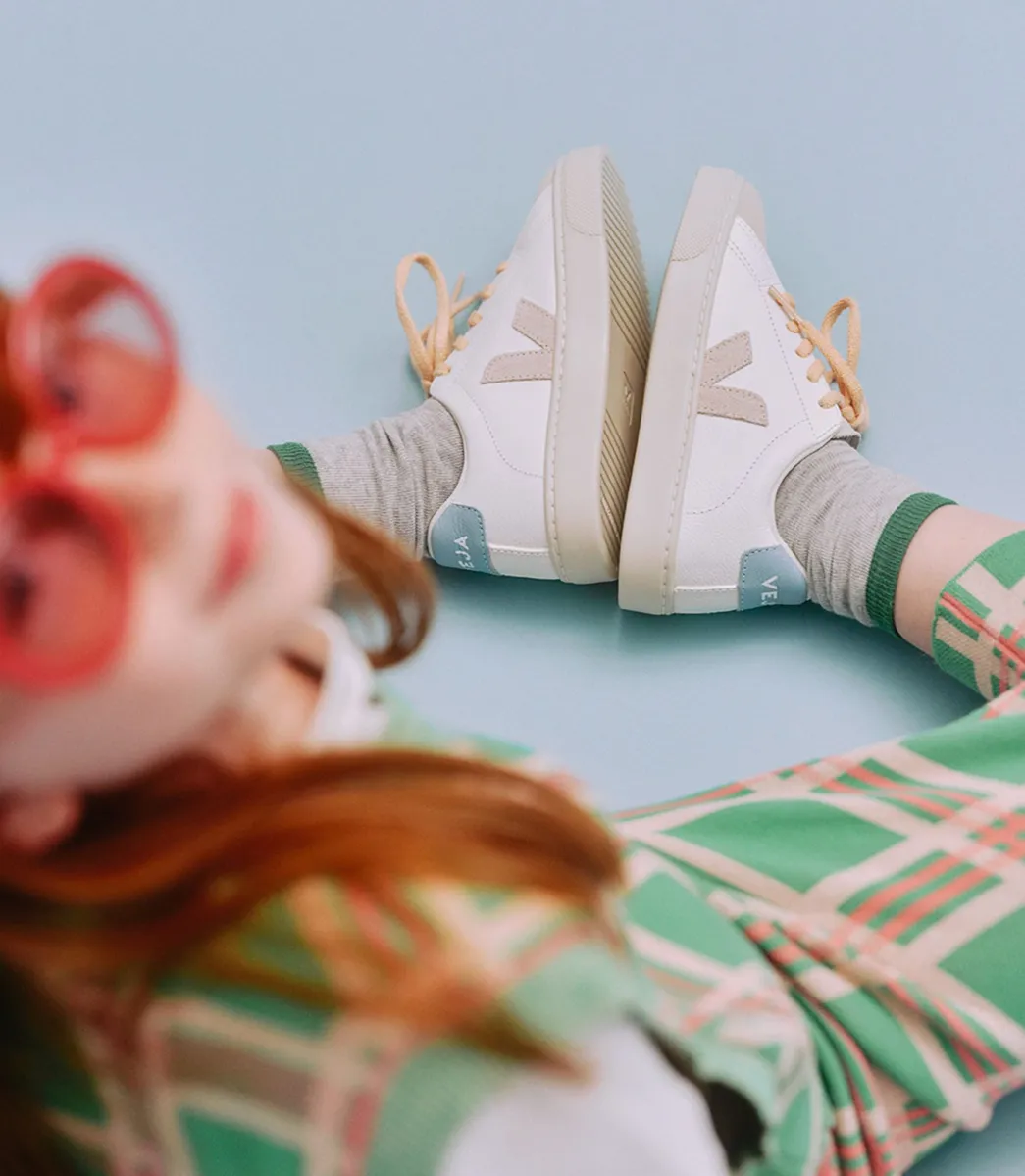 ESPLAR LACES LEATHER WHITE SABLE STEEL>VEJA Shop
