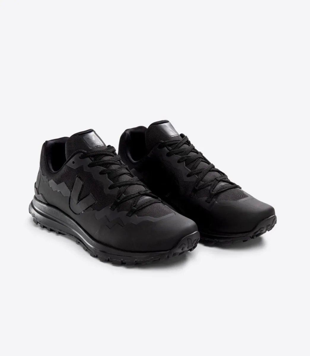FITZ ROY TREK-SHELL FULL BLACK>VEJA New