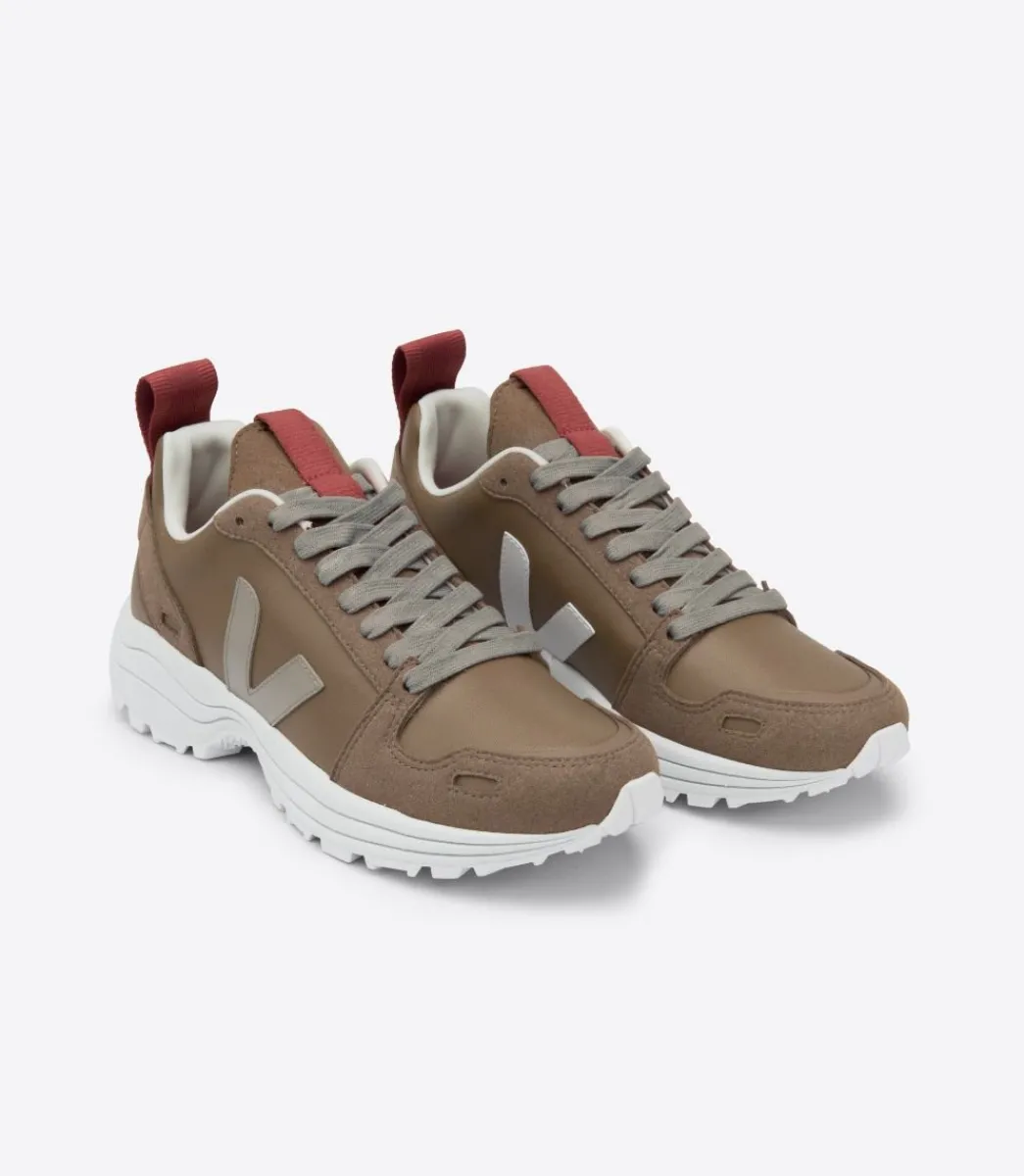 HIKING STYLE CWL X RICK OWENS HONEY>VEJA New