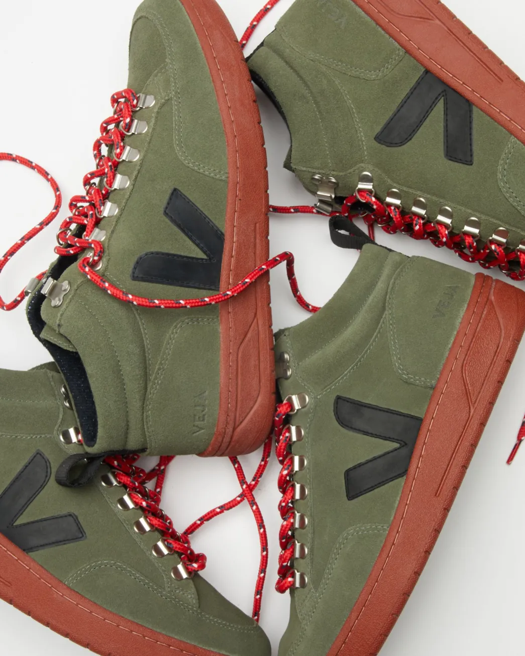 RORAIMA SUEDE OLIVE BLACK RUST SOLE>VEJA Shop