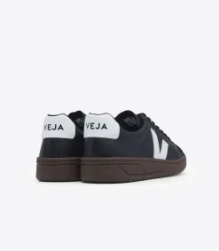 URCA CWL BLACK WHITE><noscript><img width=