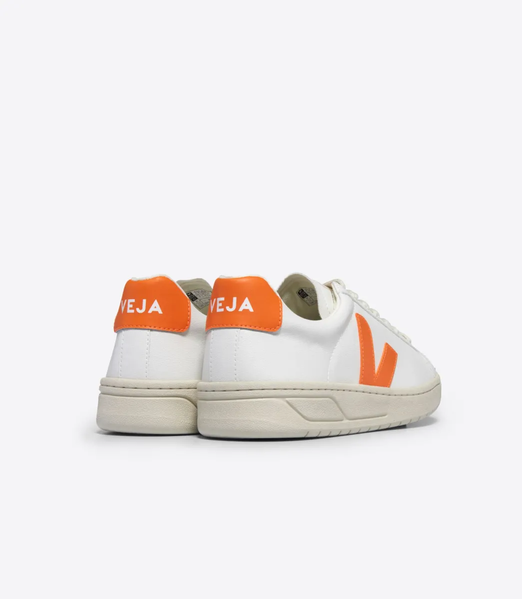 URCA CWL WHITE FURY>VEJA Hot