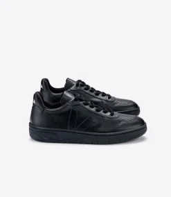 V-10 CWL ALL BLACK>VEJA Store