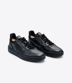 V-10 CWL ALL BLACK>VEJA Store