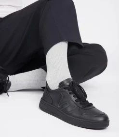 V-10 CWL BLACK BLACK SOLE><noscript><img width=