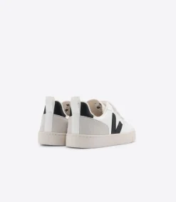 V-10 CWL WHITE BLACK><noscript><img width=
