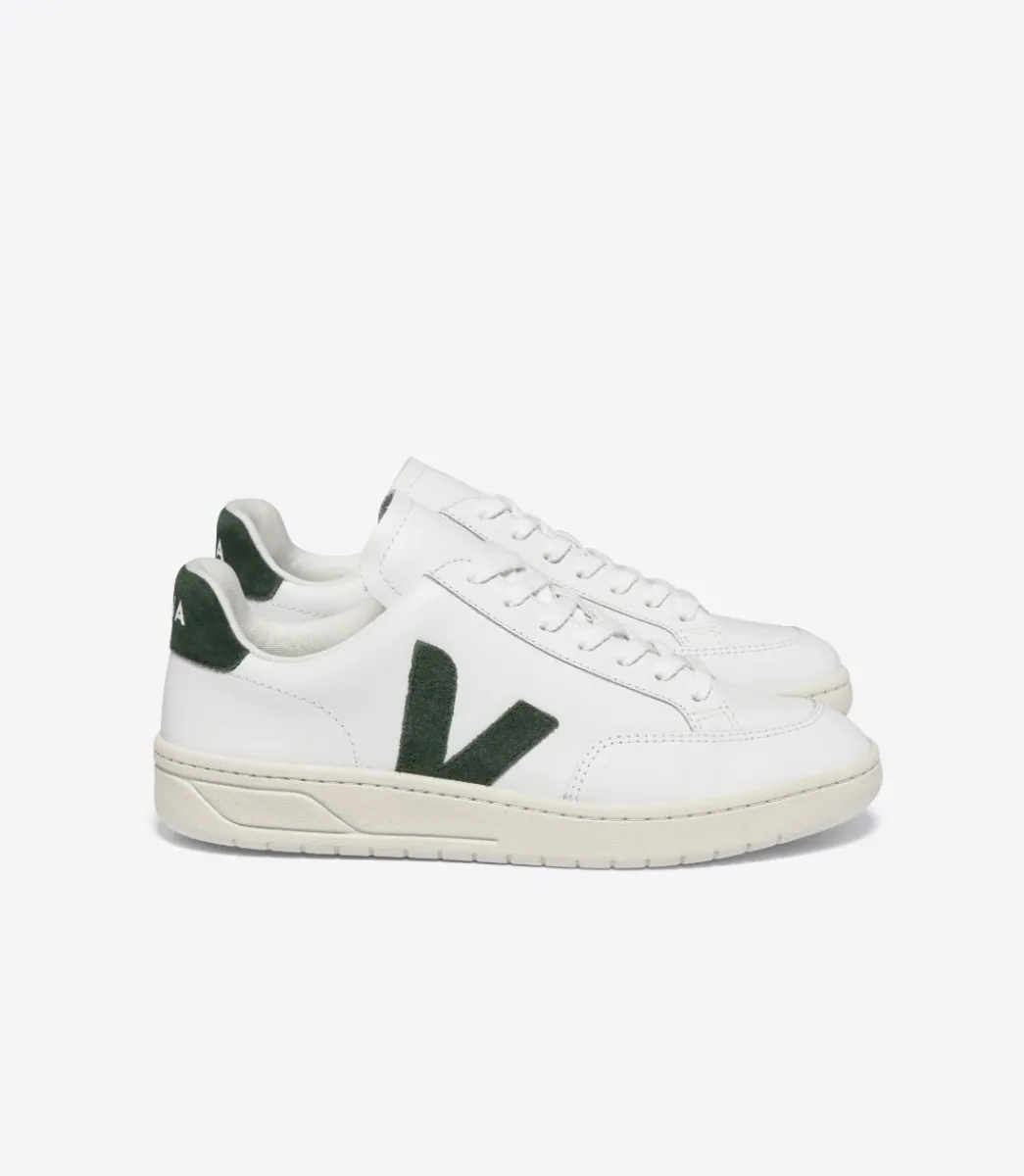 V-12 LEATHER WHITE CYPRUS>VEJA New