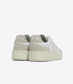 V-90 LEATHER WHITE PIERRE ALMOND><noscript><img width=