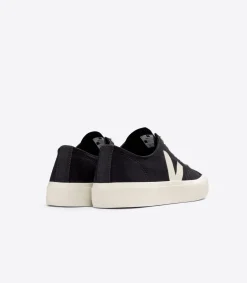 WATA II LOW CANVAS BLACK PIERRE><noscript><img width=